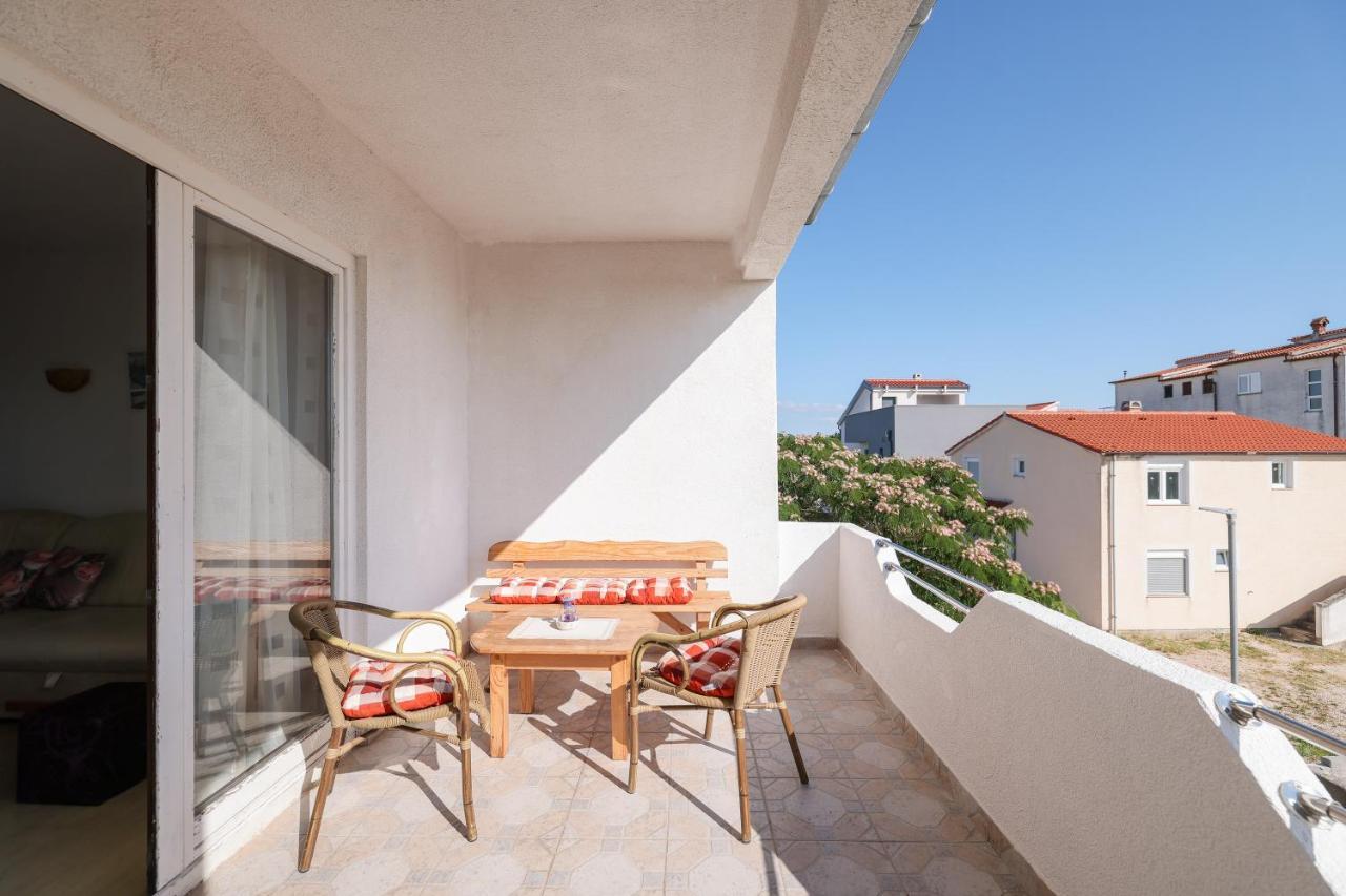 Apartments Miky Vrsi Exterior photo